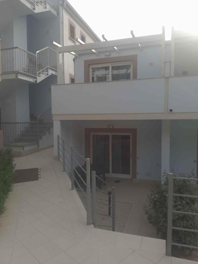 Villetta Morello Climatizzata Con Giardino Privato Viddalba Exterior foto