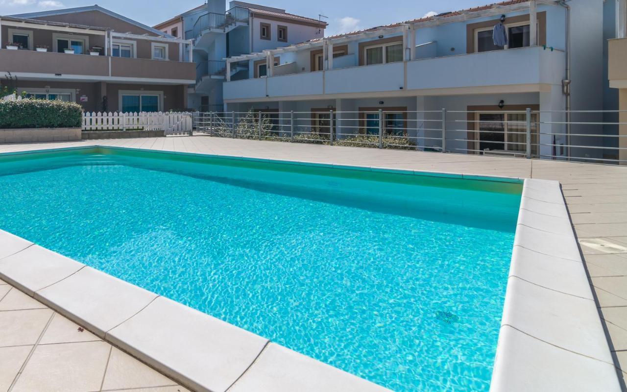 Villetta Morello Climatizzata Con Giardino Privato Viddalba Exterior foto